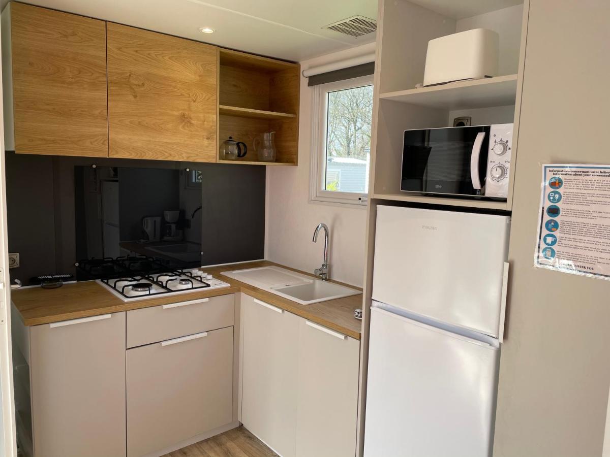 Mobilhome Tout Confort R10 Domaine De Lanniron 坎佩尔 外观 照片